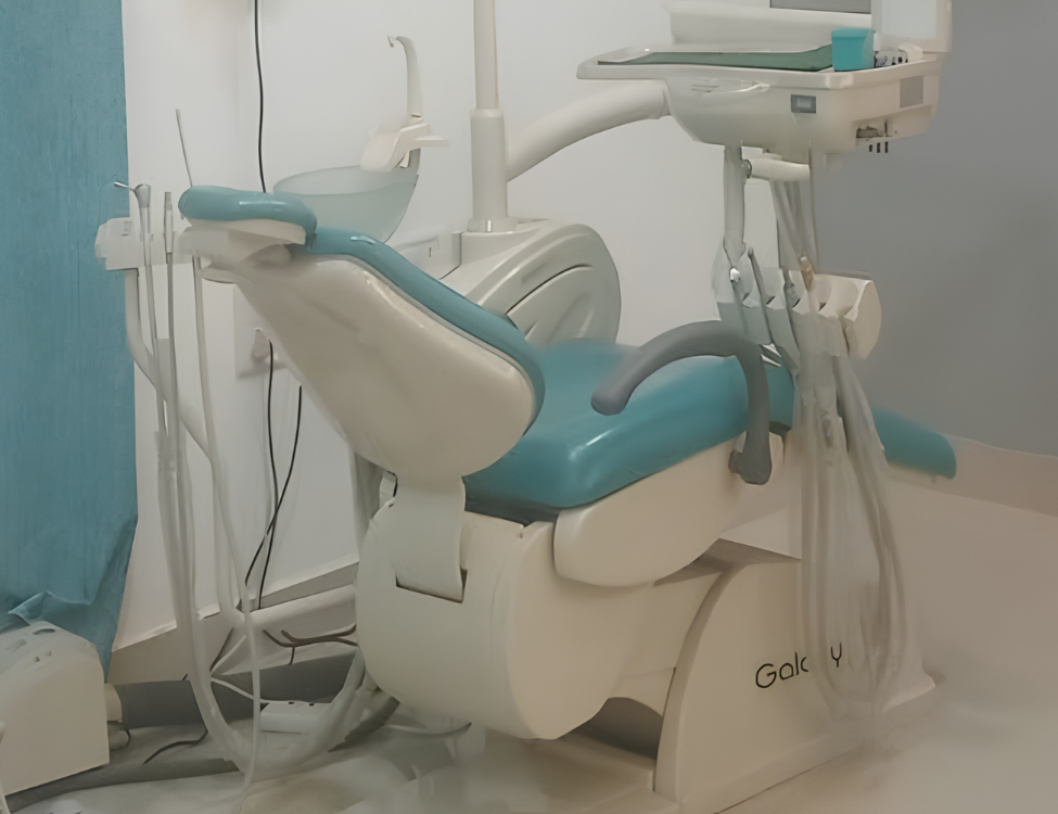 Best Dental Clinic in Selaiyur, Chennai -