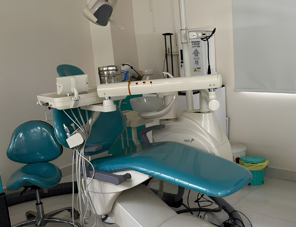 Best Dental Clinic in Vanasthalipuram - Leela's OAK TREE
